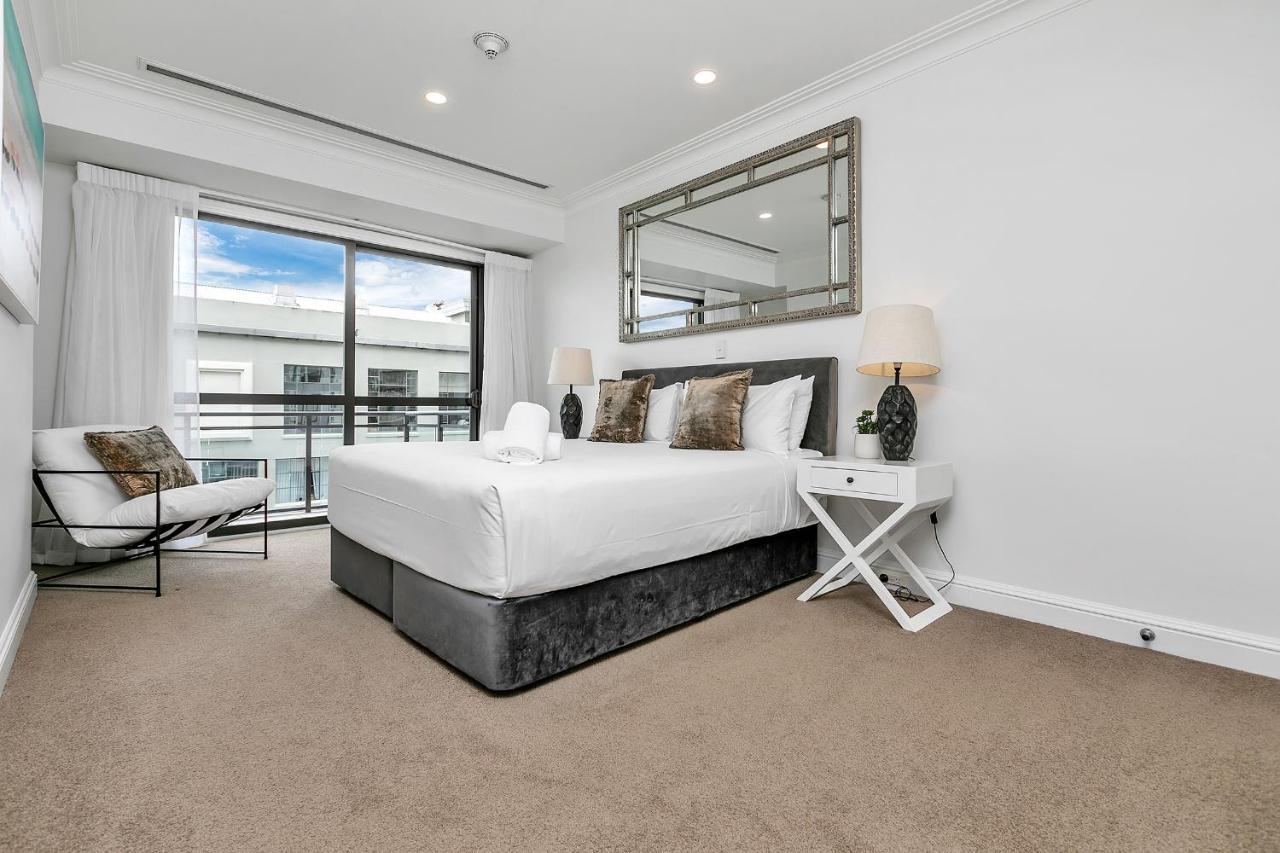 Corporates Delight + Roof Top Pool! Auckland Bagian luar foto